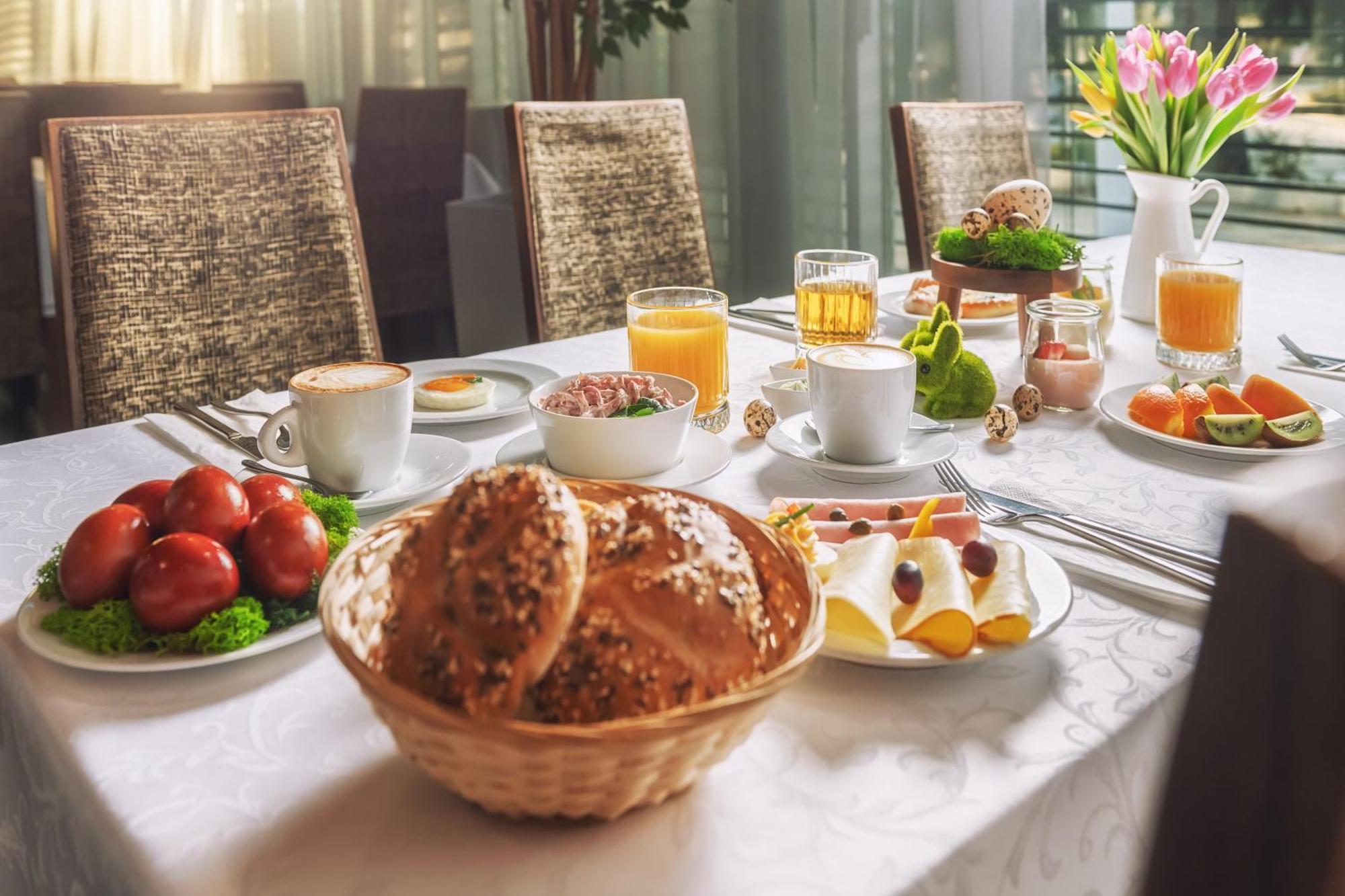 Hotel Janosik Liptovský Mikuláš Dış mekan fotoğraf