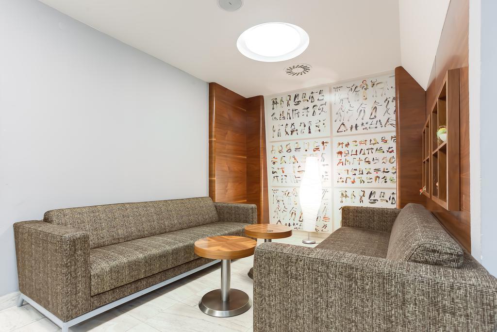 Hotel Janosik Liptovský Mikuláš Dış mekan fotoğraf