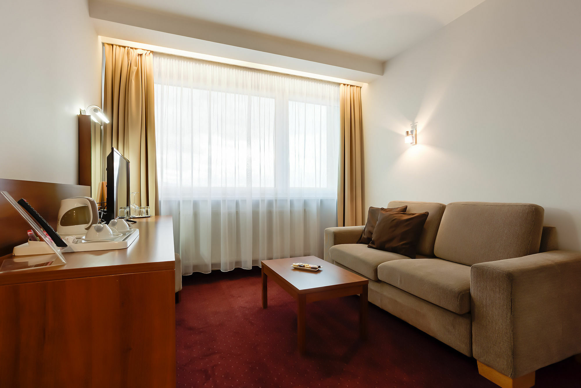 Hotel Janosik Liptovský Mikuláš Dış mekan fotoğraf