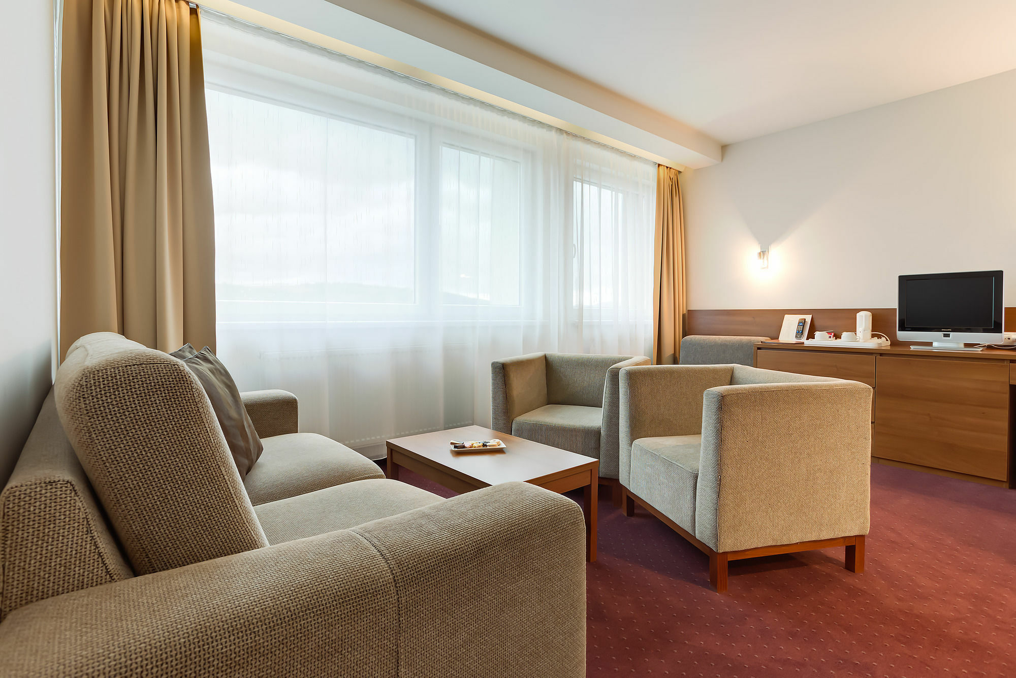 Hotel Janosik Liptovský Mikuláš Dış mekan fotoğraf