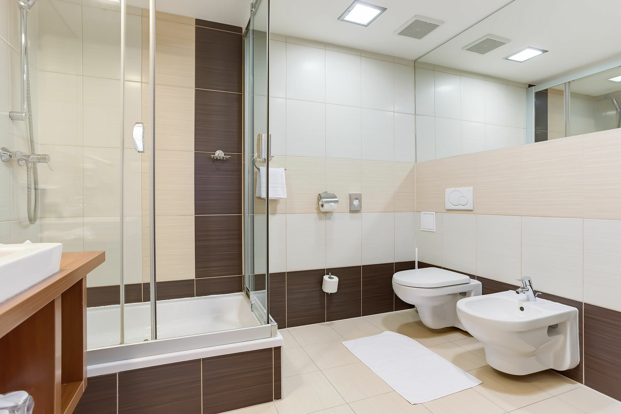 Hotel Janosik Liptovský Mikuláš Dış mekan fotoğraf
